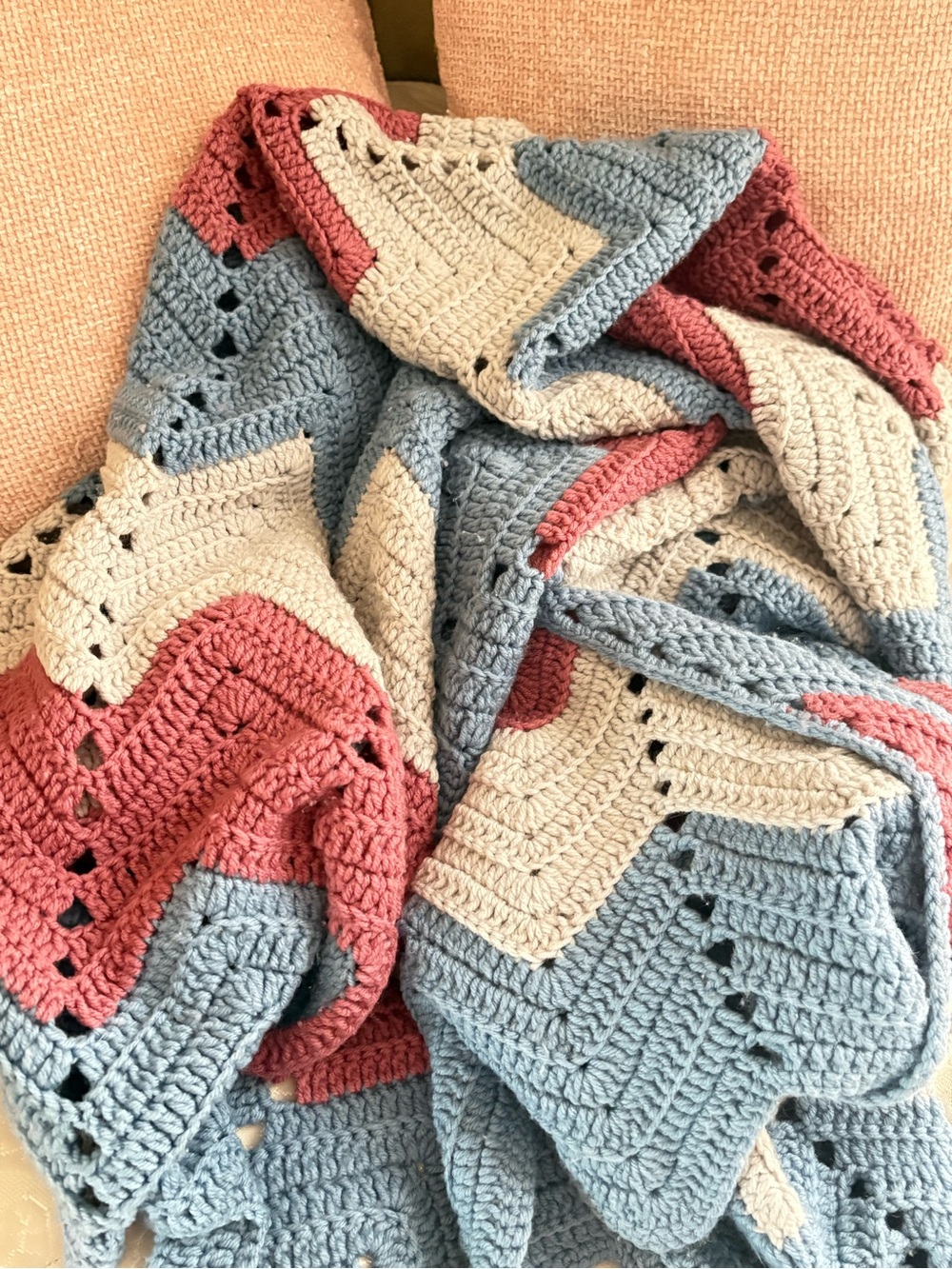 Hand Crocheted Chevron Ripple Afghan Throw
Blanket Pink Blue Cream Twin Vintage